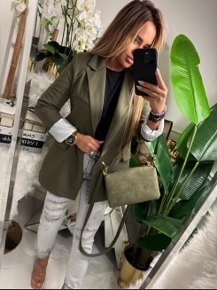 Marynarka oversize w kolorze khaki o wydłużonym fasonie